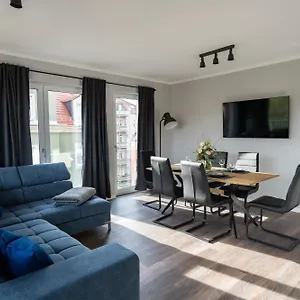 Cozy Dream Mit Terrasse Und Parkplatz - 90m² Apartment