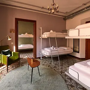 hostel-soller.allmallorcahotels.com/